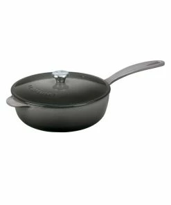 Brand new ⌛ Le Creuset 2.25-Quart Cast Iron Saucier Pan ⌛